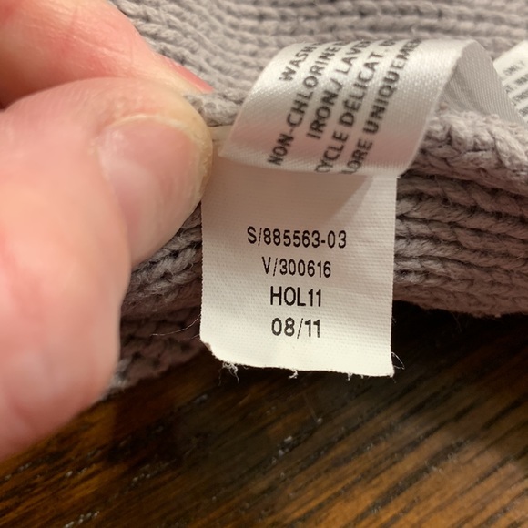 OLD NAVY Women’s Raglan Rolled Sleeves & Hem Cotton/Acrylic Gray Sweater Medium - Picture 14 of 14